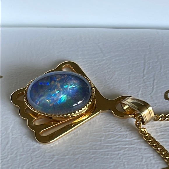 Australian Opal Necklace - Picture 4 of 6